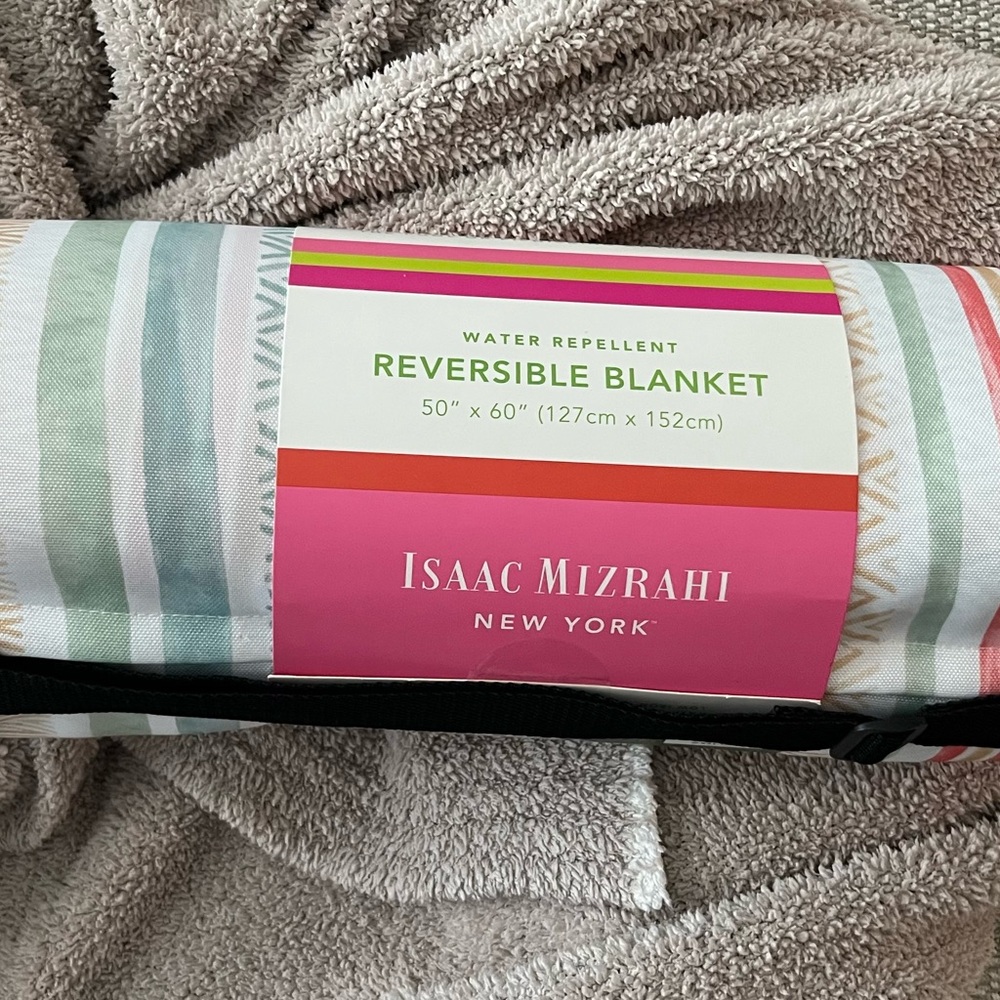Never Used Isaac Mizrahi New York Beach / Picnic Blanket